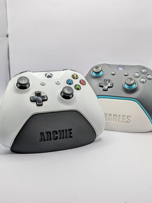 Personalised Xbox Controller Stand - Minimalist Sleek and Functional Display (Black/White)