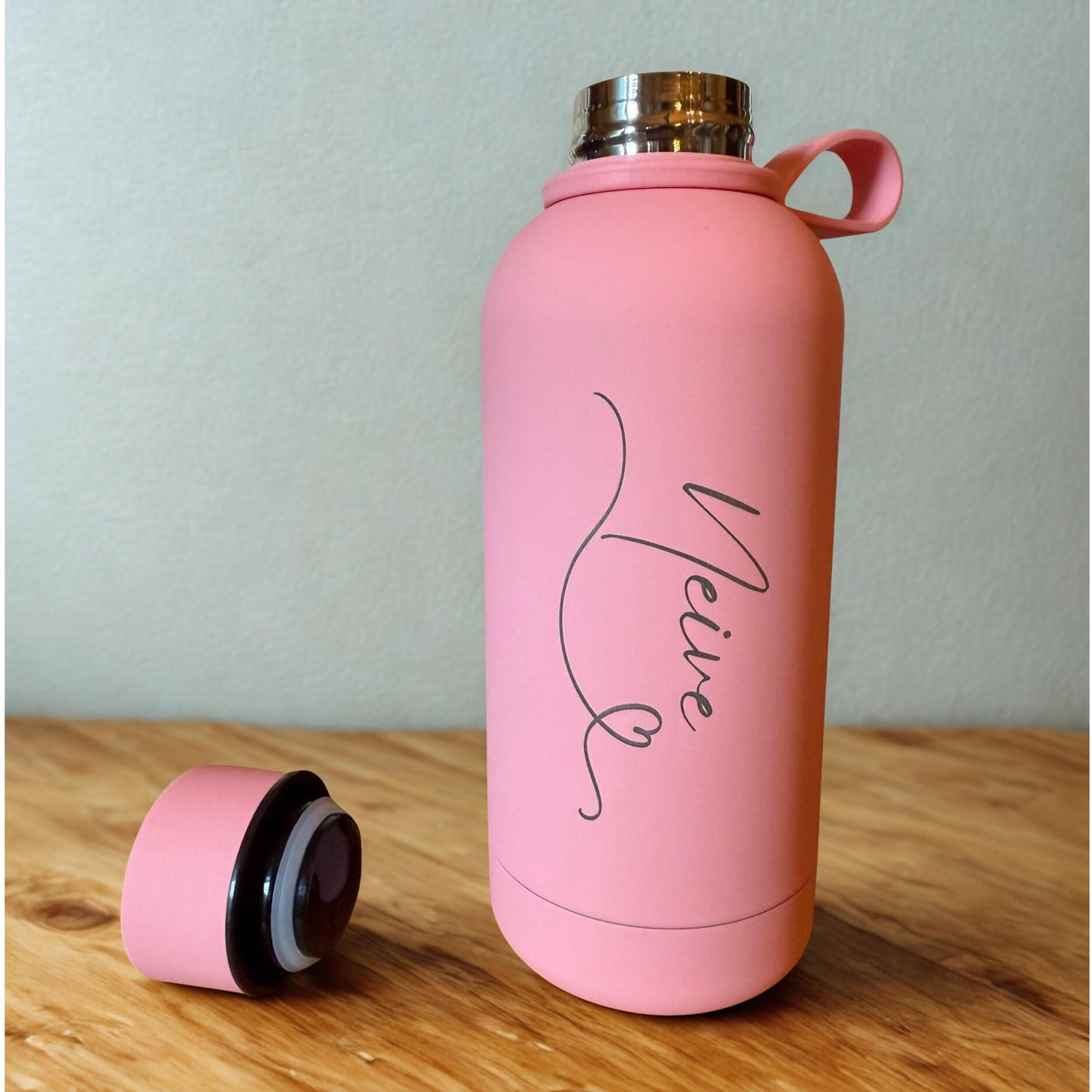 Personalised 350ml Soft Touch Stainless Steel Water Bottle – Light Pink with Name for Teacher, Birthday, Hen Do